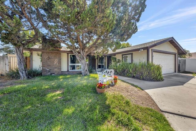 Detail Gallery Image 31 of 35 For 10743 Flambeau Pl, La Mesa,  CA 91941 - 4 Beds | 2 Baths