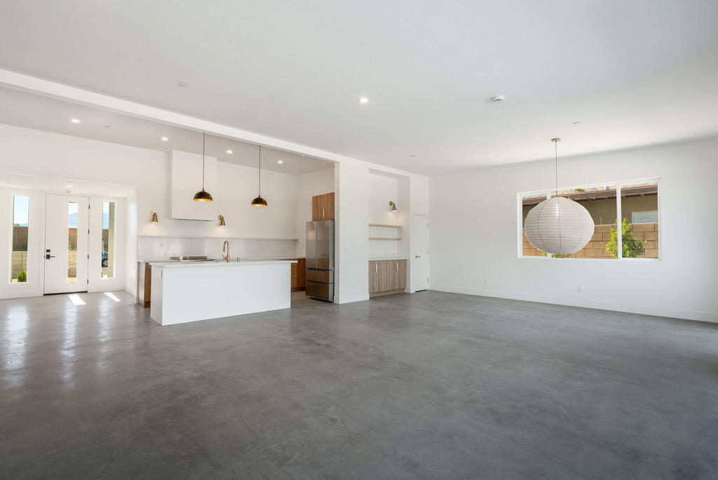 MLS #219137751DA image #13