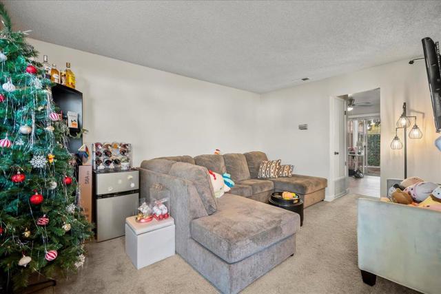 Image 18 of 37 For 3886 Mulberry Drive