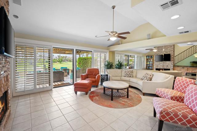 77881 N Woodhaven Dr, Palm Desert CA: https://media.crmls.org/mediaz/8d599379-74a3-489d-84e3-4b308d2634d9.jpg