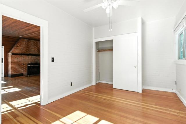 27586 Moody Road, Los Altos Hills CA: https://media.crmls.org/mediaz/8d5a7aae-75b1-485a-af2f-3071d0a7c12b.jpg