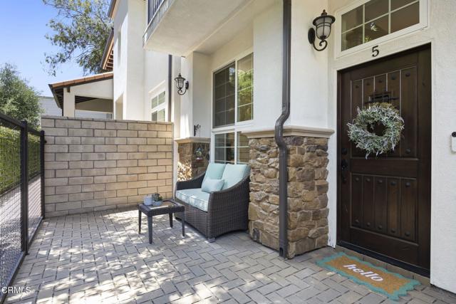 Detail Gallery Image 5 of 43 For 3236 Royal Oaks Dr #5,  Thousand Oaks,  CA 91362 - 3 Beds | 2/1 Baths
