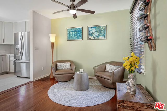 5406 Selmaraine Drive photo 8