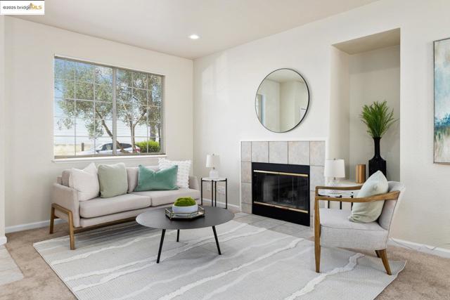 15388 Heron Dr, San Leandro CA: https://media.crmls.org/mediaz/8d5c0098-b991-4edb-ad29-b29f43aeedb3.jpg