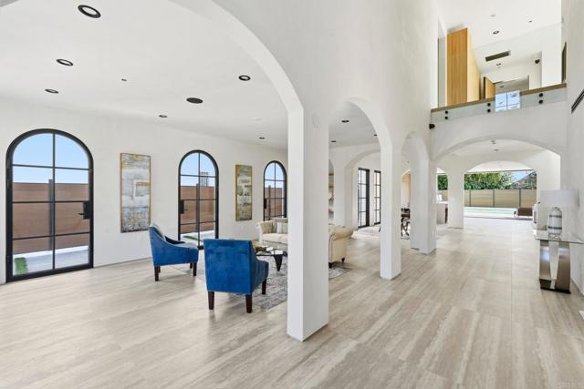 Detail Gallery Image 6 of 52 For 160 N Stanley Dr, Beverly Hills,  CA 90211 - 5 Beds | 5/1 Baths