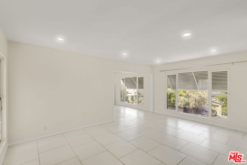 MLS #26892061 image #6