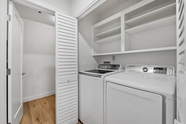 496 W Charleston Road, Palo Alto CA: https://media.crmls.org/mediaz/8d5e7f41-7931-4d61-ba89-1a780fe2e82c.jpg