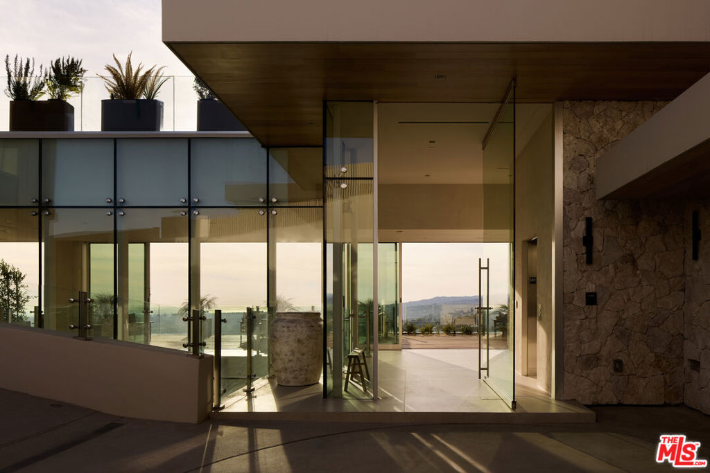 MLS #26874401 image #32