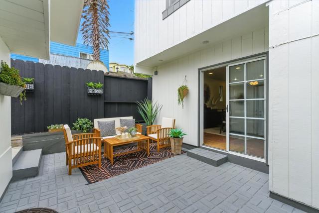 230 Rhine Street, San Francisco CA: https://media.crmls.org/mediaz/8d5f86fd-4982-49db-a682-952b5b019fe7.jpg