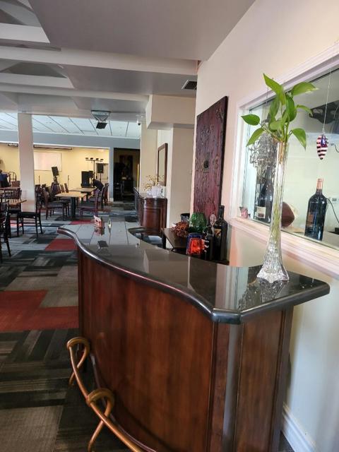 579 579 S Main Street, Milpitas CA: https://media.crmls.org/mediaz/8d5f8c23-4528-45fb-83a1-9c7974fe088c.jpg