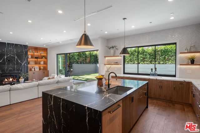 8025 Stewart Avenue, Los Angeles CA: https://media.crmls.org/mediaz/8d608a29-7999-41f6-8de8-4d77b087652f.jpg