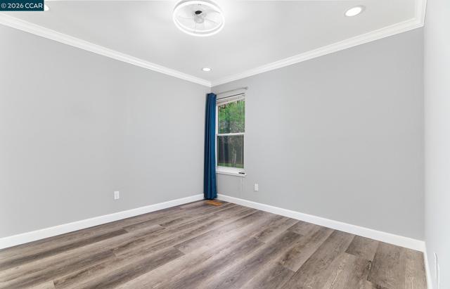 Image 31 of 43 For 23 Capistrano Ct