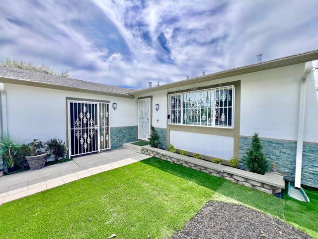 1151 Leeward Drive, San Jose CA: https://media.crmls.org/mediaz/8d6286e9-e4b5-4f31-b123-5a76d0227fbe.jpg