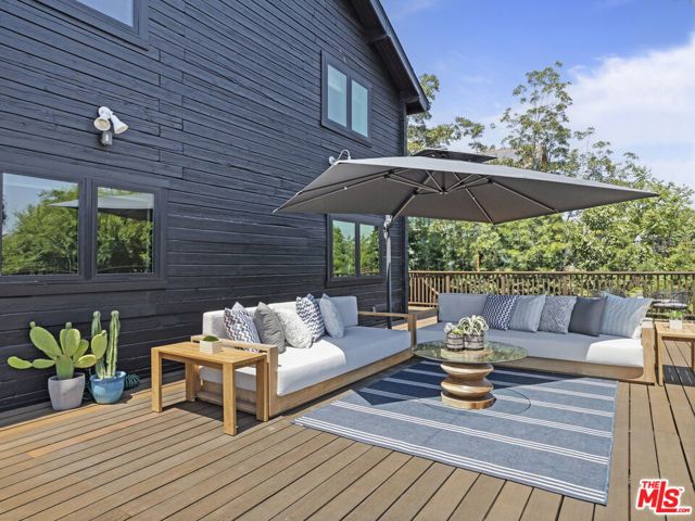 2304 Vestal Avenue, Los Angeles CA: https://media.crmls.org/mediaz/8d631f3f-b133-4be6-9e2f-ccba3b0ed2fd.jpg