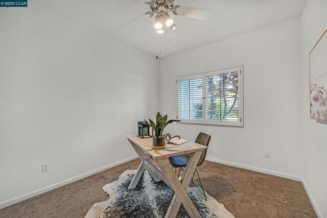 1340 Breakwater Way, Brentwood CA: https://media.crmls.org/mediaz/8d64254f-2b43-4a8e-9016-6355fdb3054e.jpg