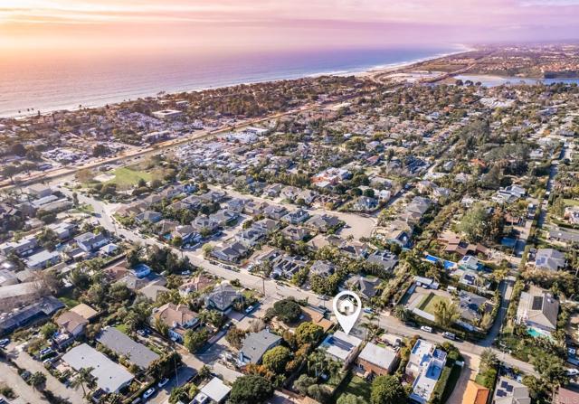 303 305 Sanford Street, Encinitas CA: https://media.crmls.org/mediaz/8d6470dd-2e5f-4fc4-81ad-e54e90951a96.jpg