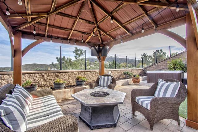 Detail Gallery Image 26 of 36 For 7146 Sitio Destino, Carlsbad,  CA 92009 - 4 Beds | 3 Baths