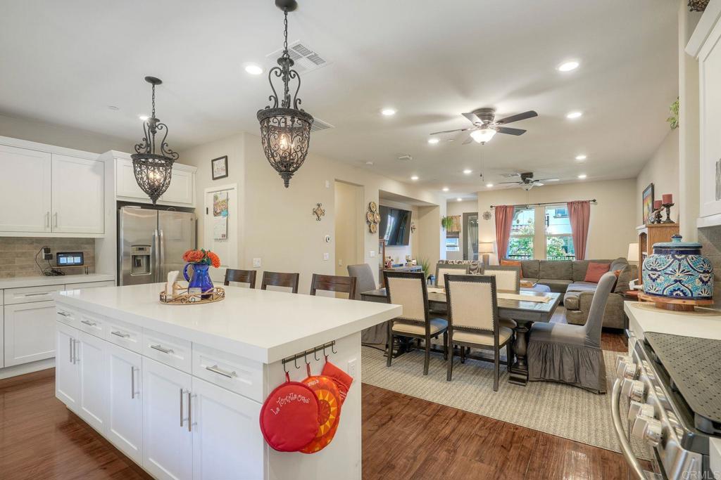 1576 Castillo Way - photo 8