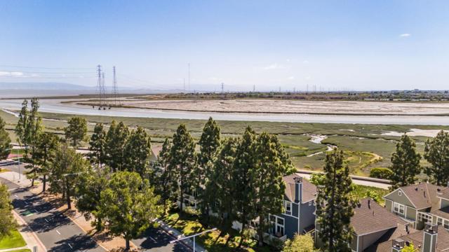 1115 Outrigger Lane, Foster City CA: https://media.crmls.org/mediaz/8d66a7b3-6dbc-4fa8-a6eb-09aee6b0f609.jpg