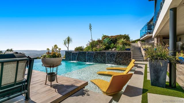 Image 7 of 75 For 7173 Obelisco Cir