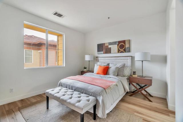 956 Sakura Drive, San Jose CA: https://media.crmls.org/mediaz/8d681816-4f67-48c8-b897-63c5ee06eff9.jpg