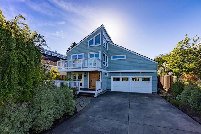 628 Alsace Loraine Avenue, Half Moon Bay CA: https://media.crmls.org/mediaz/8d685ca5-683f-46ad-8564-55e1c8102323.jpg