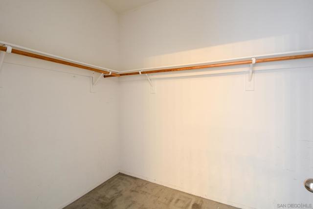 1854 Jasmine Ct, San Jacinto CA: https://media.crmls.org/mediaz/8d68f1e4-e5c4-4422-b6e5-6636b5cdf907.jpg