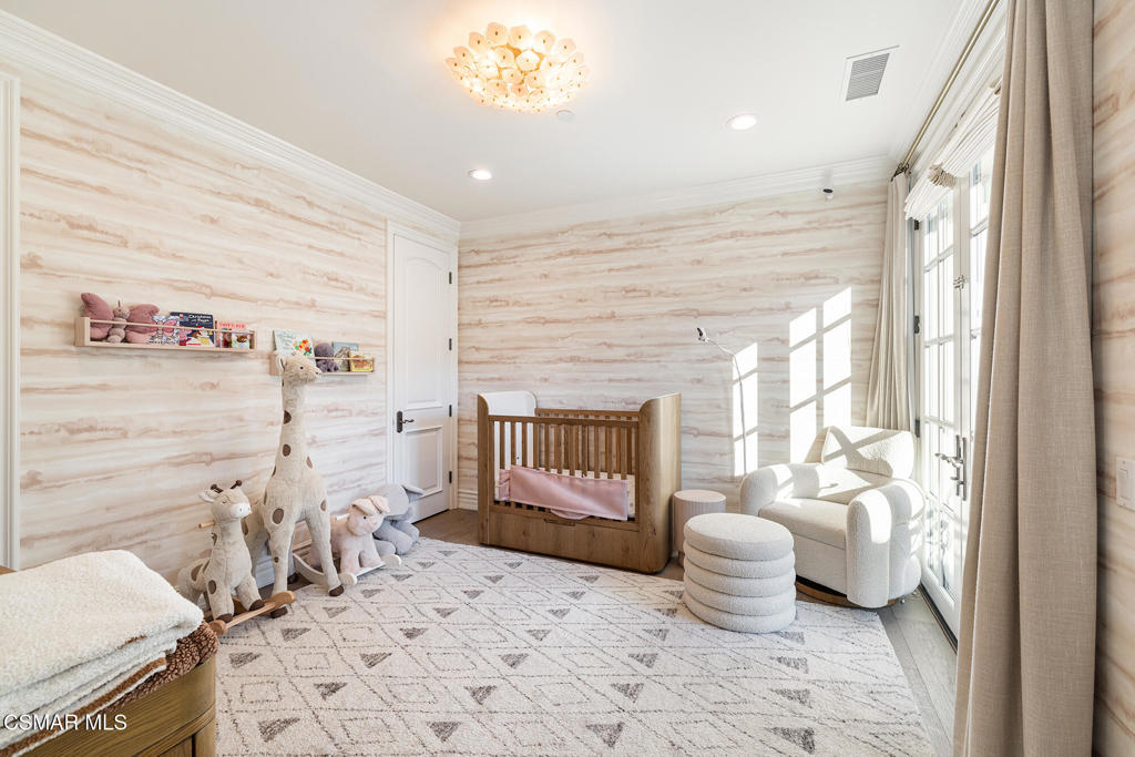 MLS #226003928 image #33