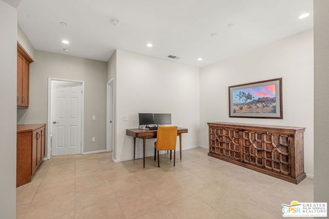 396 Ameno Drive, Palm Springs, CA 92262