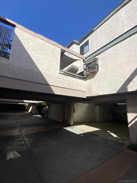 Image 13 of 15 For 3893 California St  5