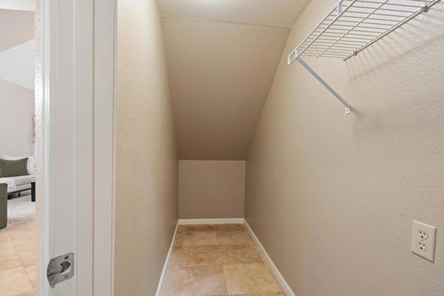 1258 De Cunha Court, Salinas CA: https://media.crmls.org/mediaz/8d6a73ca-8a20-4178-b7e5-82df1cbd2e97.jpg