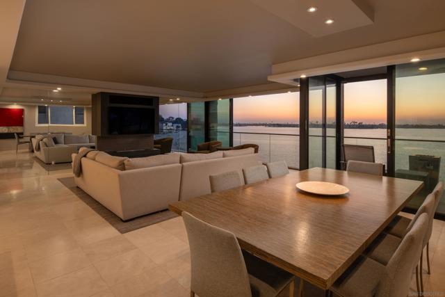Image 4 of 49 For 3860 Riviera Dr  301