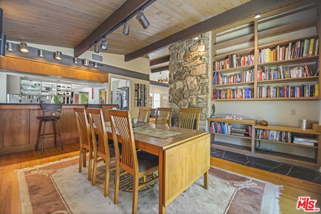 13044 Sky Valley Road, Los Angeles CA: https://media.crmls.org/mediaz/8d6e040a-a040-4806-9238-2c6443a01446.jpg