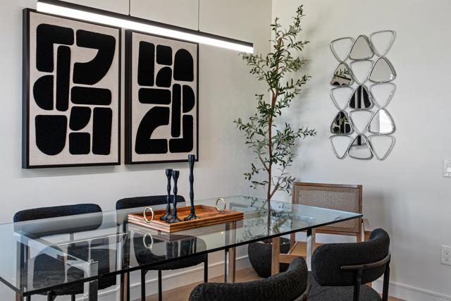 4687 Murat Ct, San Diego CA: https://media.crmls.org/mediaz/8d6e6425-a4ce-4dc1-a2ea-b5484b975975.jpg