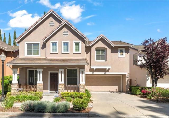 105 Estrada Drive, Mountain View CA: https://media.crmls.org/mediaz/8d6ec6af-7f72-4b50-a811-12f8d9ec1a8d.jpg