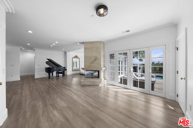 Image 14 of 49 For 12917 Galewood Street