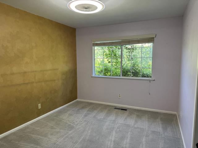 3230 Oak View Lane, Morgan Hill CA: https://media.crmls.org/mediaz/8d6fbb16-49d1-4b9e-8b86-e94b138be313.jpg