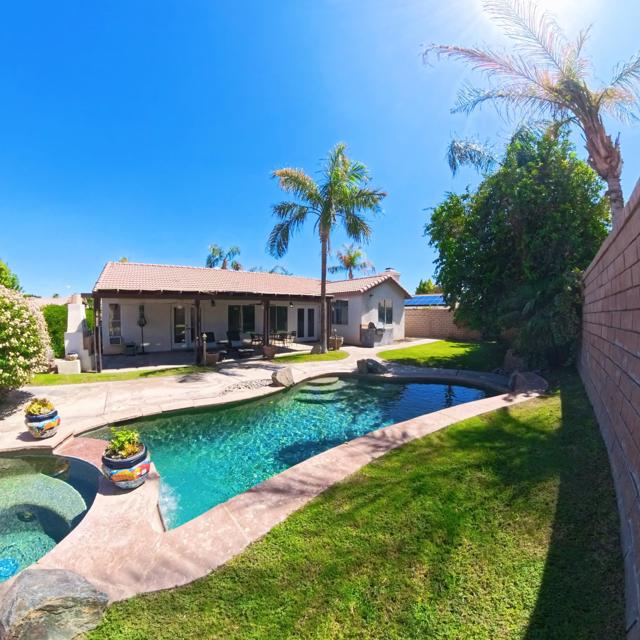 37879 Hollister Drive, Palm Desert, CA 92211