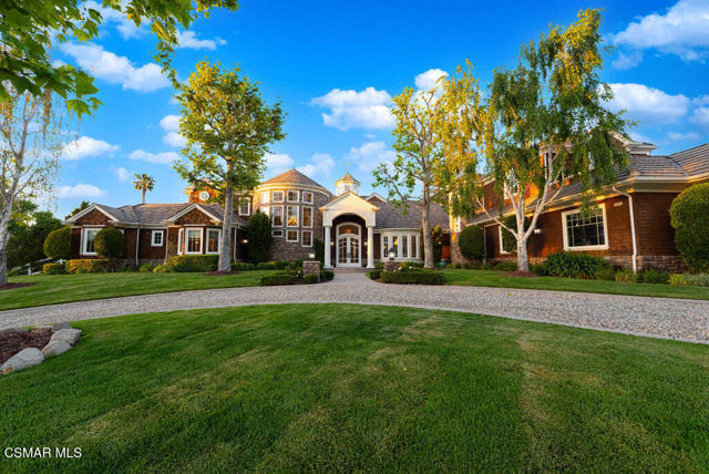 1816 Brittany Park Road, Camarillo CA: https://media.crmls.org/mediaz/8d7109ad-d159-4233-86d3-f4a34d525c57.jpg
