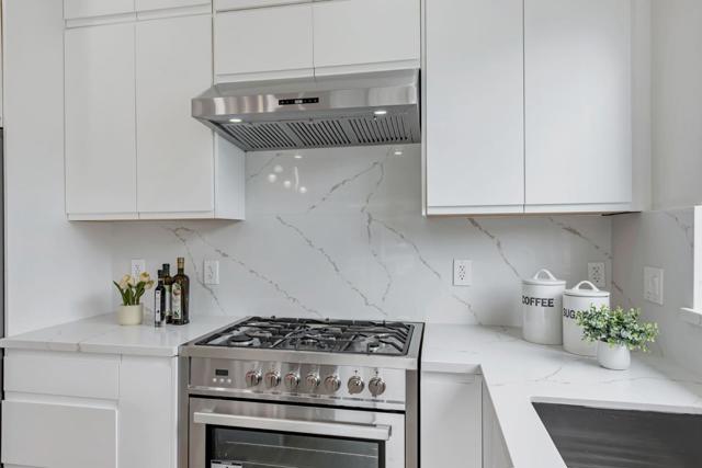 841 Harrison Street, Santa Clara CA: https://media.crmls.org/mediaz/8d72cf10-245f-48d4-82e0-314034c9a8c2.jpg