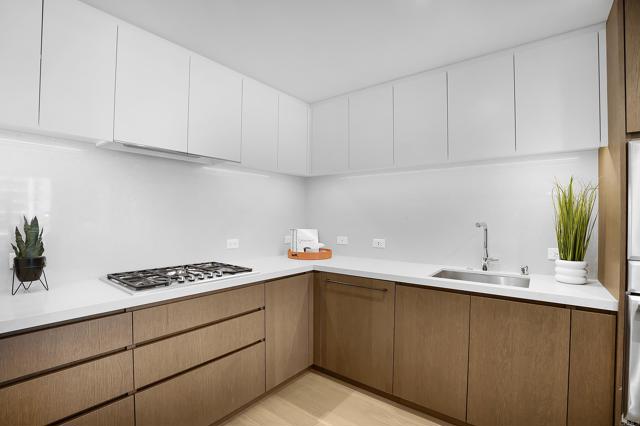 Image 4 of 56 For 1388 Kettner Blvd  1703