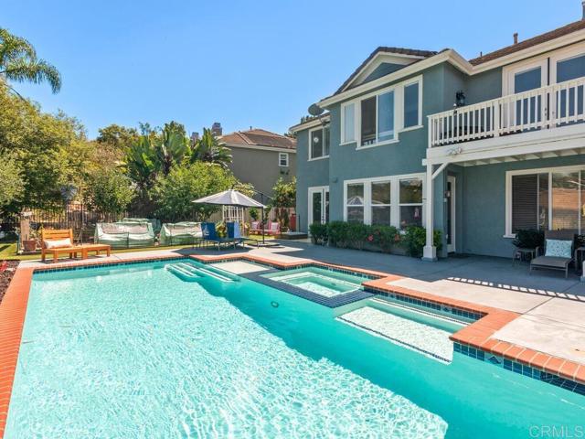 10794 Spur Point Court, San Diego CA: https://media.crmls.org/mediaz/8d74df90-d20e-4e83-8b20-d4c9e7abba20.jpg