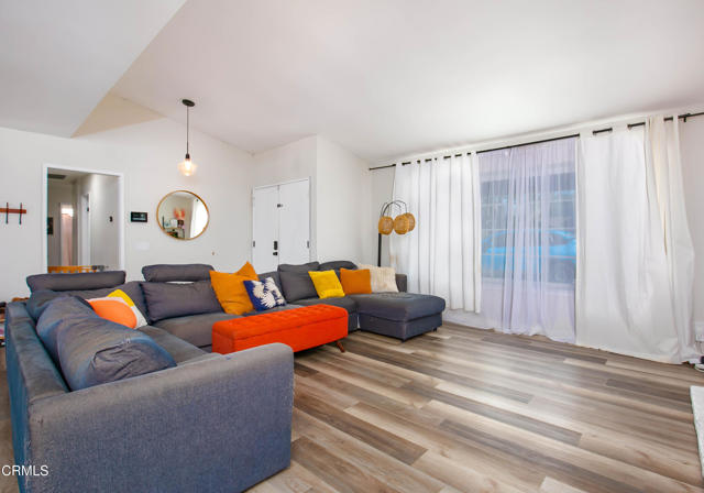 43063 Lemonwood Dr Drive, Lancaster CA: https://media.crmls.org/mediaz/8d7502be-3c72-4c9e-9fb5-b4b323efd4e6.jpg