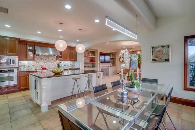 8457 Lower Scarborough, San Diego CA: https://media.crmls.org/mediaz/8d753de6-b2be-4b2a-8832-fc1e382b4202.jpg