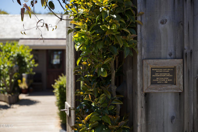 Image 6 of 53 For 45320 Ukiah Street