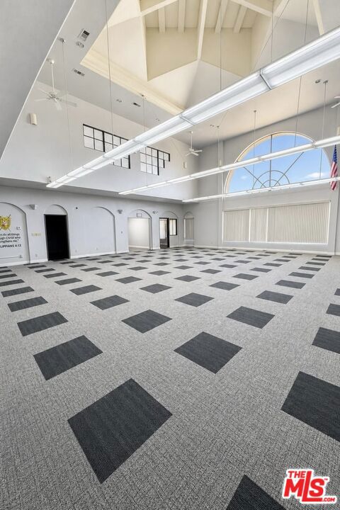  Commercial for Sale in Palmdale, California