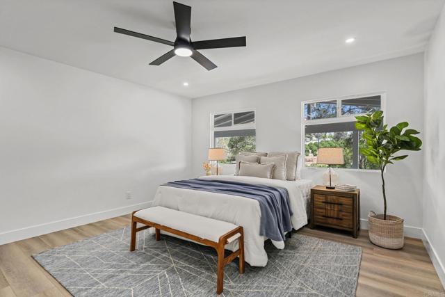 Detail Gallery Image 18 of 42 For 2015 Summit Dr, Escondido,  CA 92025 - 4 Beds | 3/1 Baths