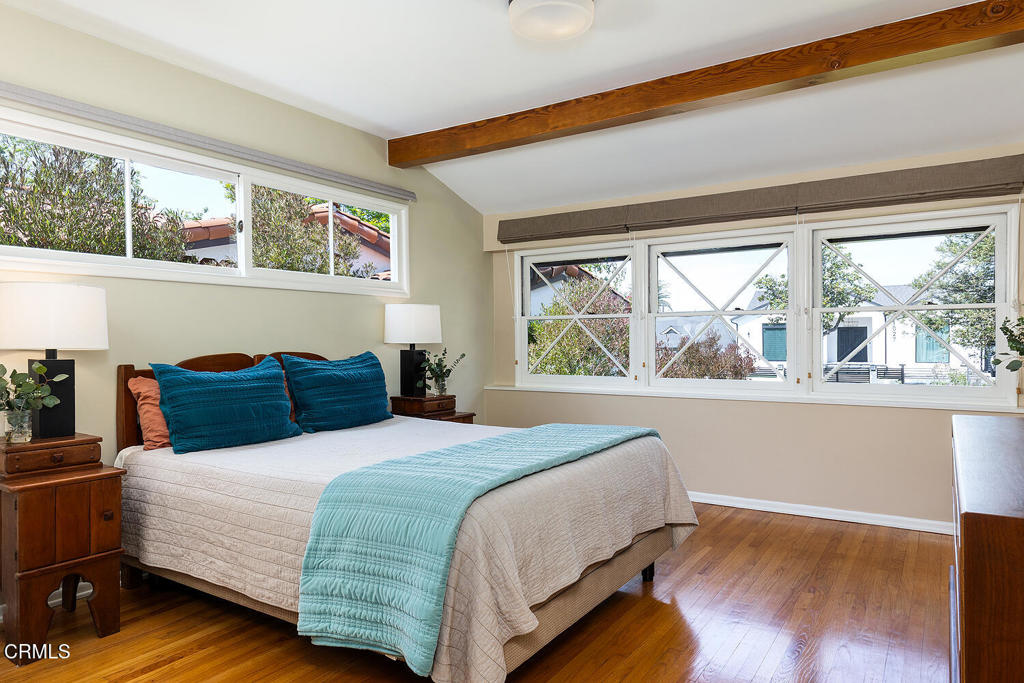 1024 E Walnut AvenueBurbank img 23
