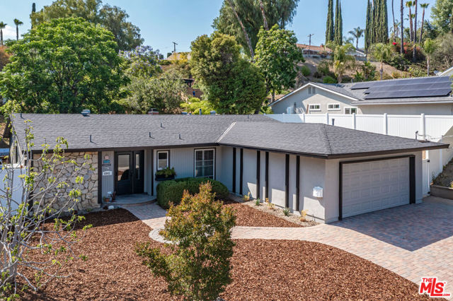 6941 Scarborough Peak Drive, West Hills CA: https://media.crmls.org/mediaz/8d780d97-be0e-4abf-a36f-54b1a395a11d.jpg
