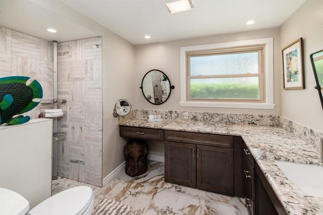 Detail Gallery Image 19 of 33 For 3621 Vista Campana #64,  Oceanside,  CA 92057 - 2 Beds | 2 Baths
